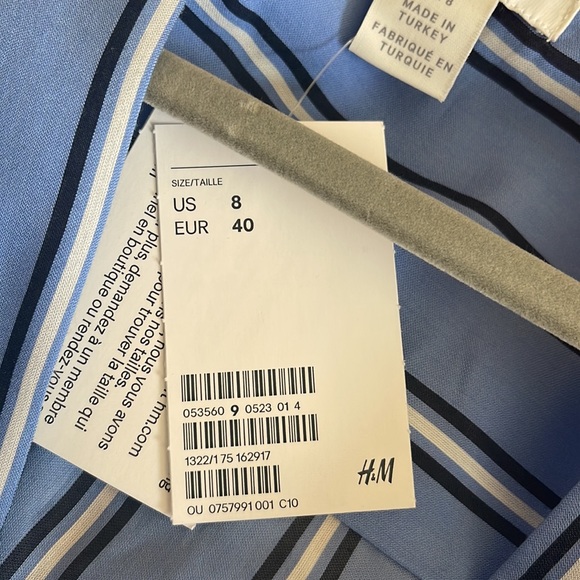 Womens dress - Picture 2 of 2